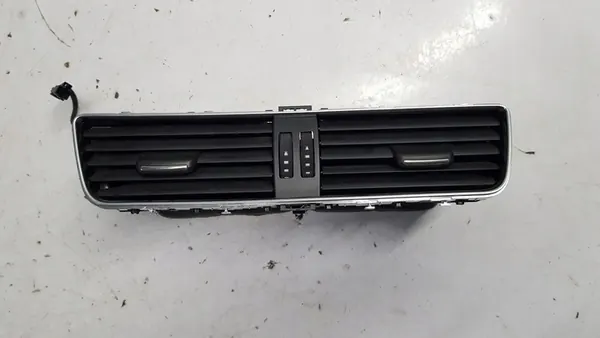 Grelha de ventilação Audi Q5 8R1820951G image 2