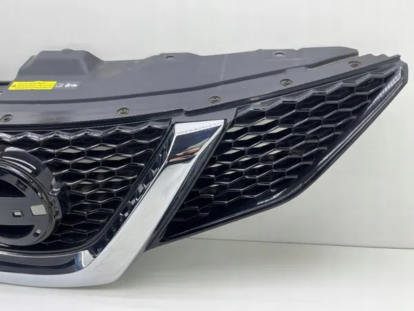Grille de pare-chocs avant Nissan Qashqai J11 OEM 5580U100 image 3