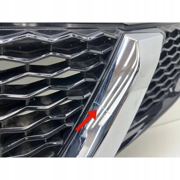 Grille de pare-chocs avant Nissan Qashqai J11 OEM 5580U100 image 5