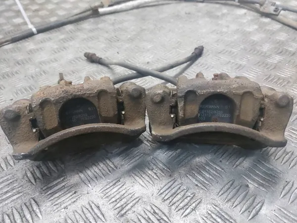Bromsskivor & bromsok bak OEM 465564654 Hyundai i30 image 7