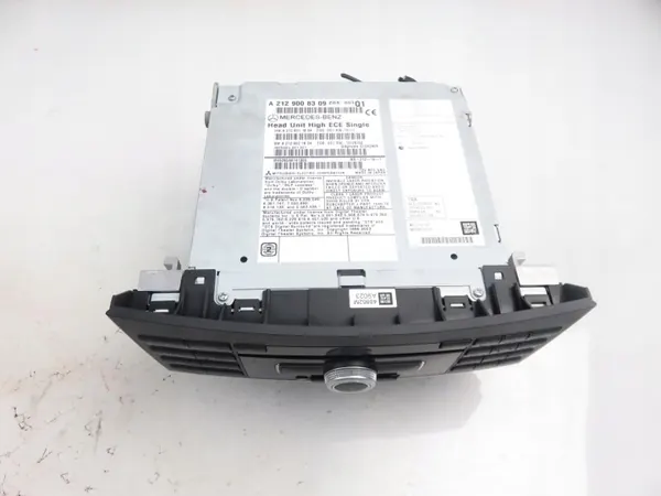 Mercedes-Benz OEM 2129008309 CD-radio - Begagnad image 3