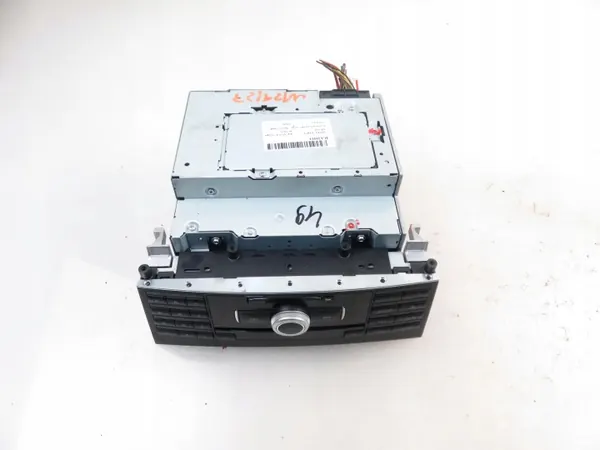 Mercedes-Benz OEM 2129008309 CD-radio - Begagnad image 9