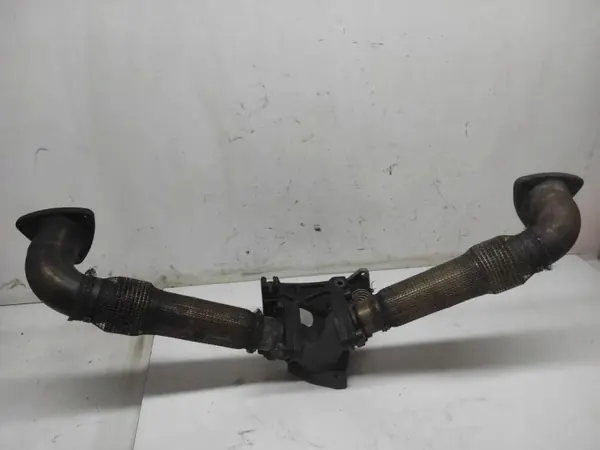 Exhaust Manifold AUDI A6 (4F2, C6) 059131799L 2.7L Diesel 2006 image 4
