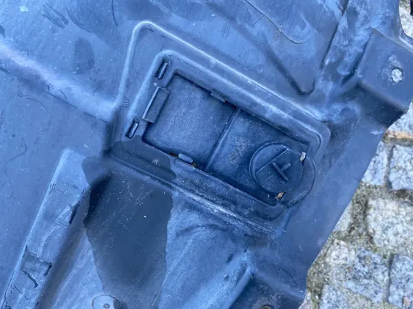 Mercedes E-klass 238 vänster framskärm OEM 2386901503 image 6