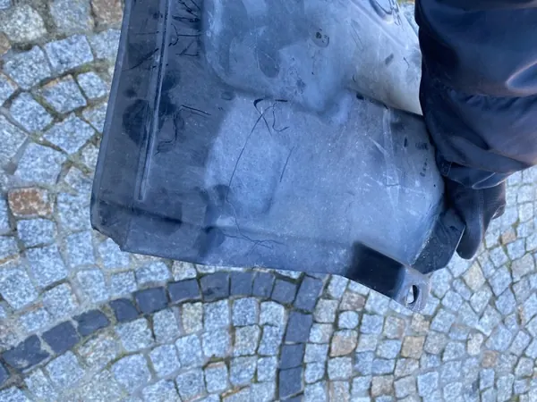 Mercedes E-klass 238 vänster framskärm OEM 2386901503 image 8