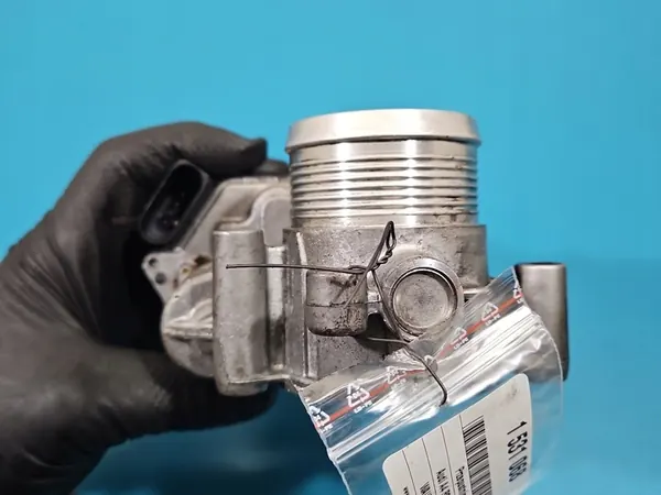 Throttle Body Audi A4 B8 2.0 TDI (CAGA) A2C83076000 image 4