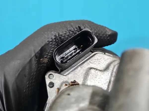 Throttle Body Audi A4 B8 2.0 TDI (CAGA) A2C83076000 image 5