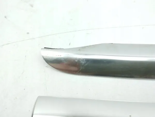 Joint de vitre latérale Mercedes-Benz EQA 2022 AMD155411 image 4