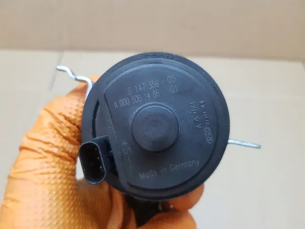 BMW F20 F30 F32 F34 F36 F80 G01 G11 G30 i3 Vattenpump 9147359 image 2