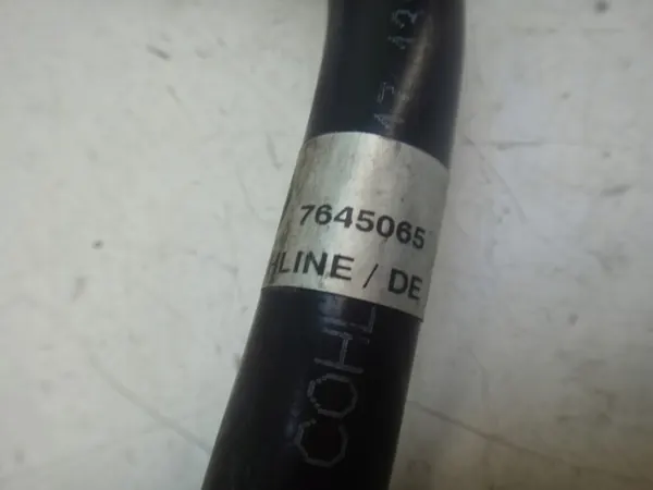 Manguera del refrigerador de aceite OEM 7645065 BMW N55 image 3