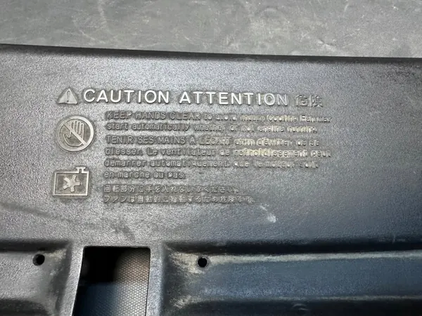 OEM 5314105030 Motorkapafwerking voor Toyota Avensis image 3