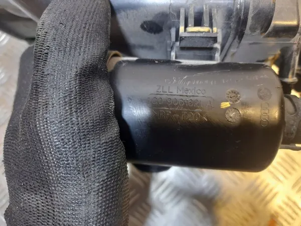 S3 8V Sedan A3 Filtro de Carbono 2.0 TFSI 5Q0201797F image 2