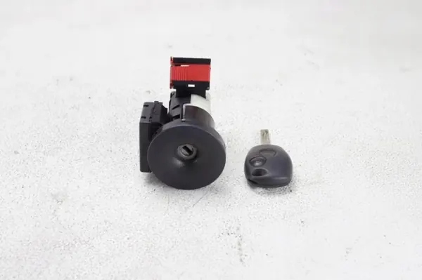 Contacteur d'allumage OEM N0504858 pour Opel Vivaro image 2