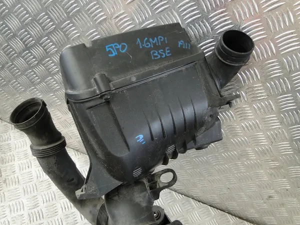 Ilmansuodattimen kotelo Seat Altea 1.6 MPI BSE image 5