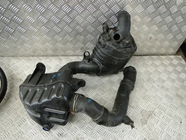 Ilmansuodattimen kotelo Seat Altea 1.6 MPI BSE image 6