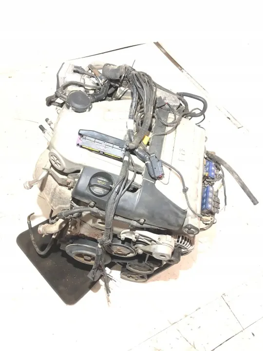 Käytetty AZZ-moottori Volkswagen Touareg I 2003 image 2