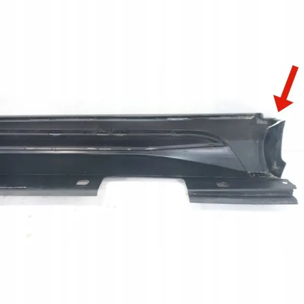 Protetor lateral direito OEM A1566980854 Mercedes GLA image 8