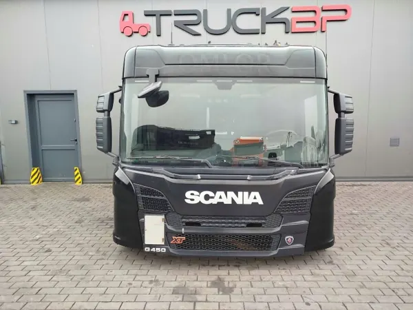 Cabina Scania CG17 - Peça OEM Usada para NTG image 2