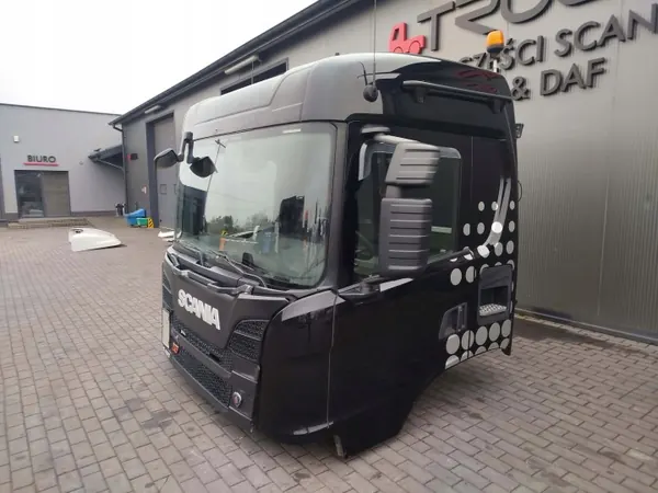 Cabina Scania CG17 - Peça OEM Usada para NTG image 7
