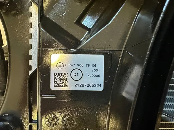 MERCEDES CLA X118 2.0D Conjunto Completo de Radiadores A2475000203 image 2