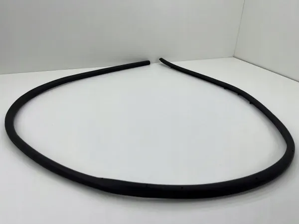Joint de capot Peugeot 308 III OEM 9835340380 image 2