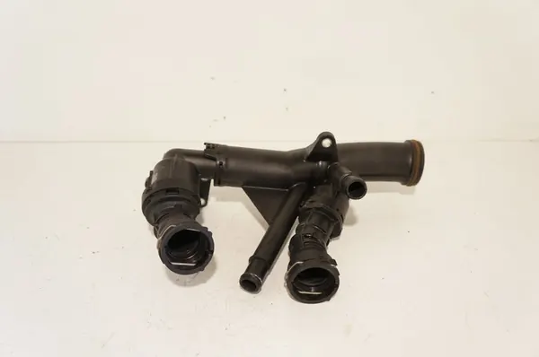 Carcasa de termostato VW Golf Passat 1.6 2.0 TDI image 3