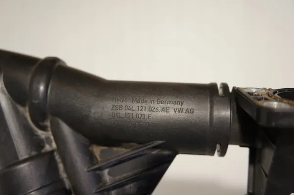 Carcasa de termostato VW Golf Passat 1.6 2.0 TDI image 5