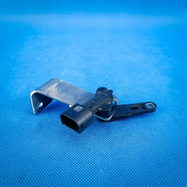 Sensor nível farol dianteiro direito OEM 6895467 BMW X5 image 2