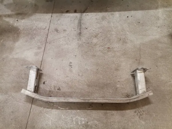 Renault Captur Frontstoßstangen-Träger - Gebrauchtes OEM image 2