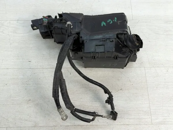 Zekeringkast KD4766767 voor Mazda 6 Sedan 2.2L image 6