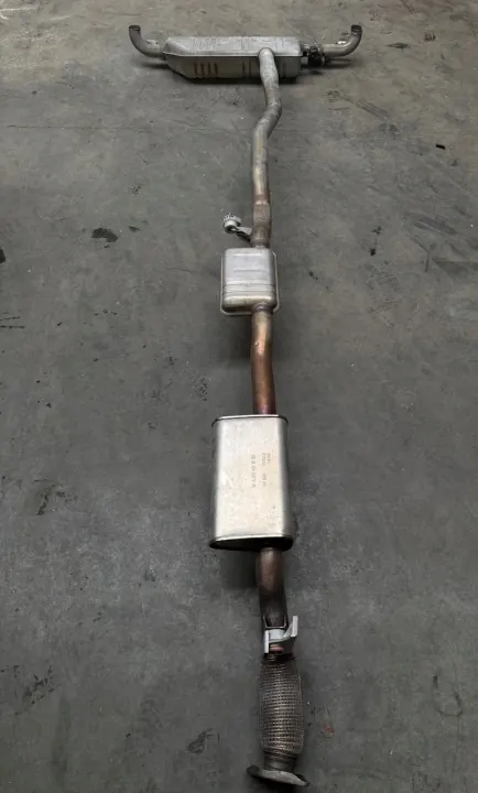 Uitlaat Demper Set OEM A247491000 Mercedes A-Klasse image 3