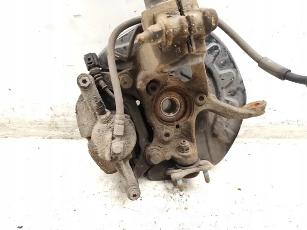 Skoda Karoq Cubo Roda Dianteira OEM 5Q3413031K Usado image 7