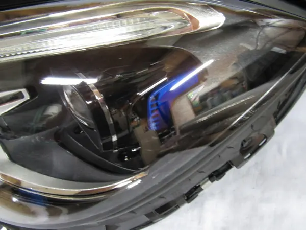 Linker Mercedes W206 Full LED Digitale Licht image 2