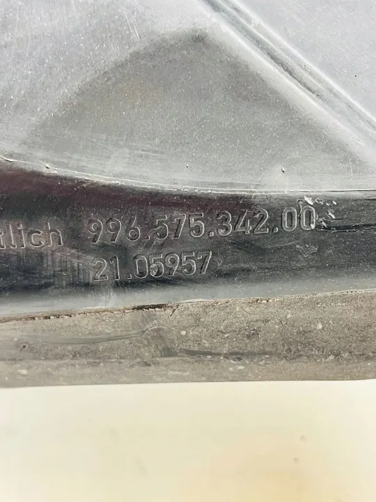 Porsche Boxster 986 Intercooler OEM 99657534200 Höger sida image 9