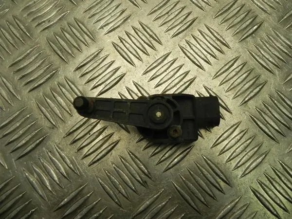 Luftfjädringsnivåsensor Audi A8 2007 4E0941286F image 2