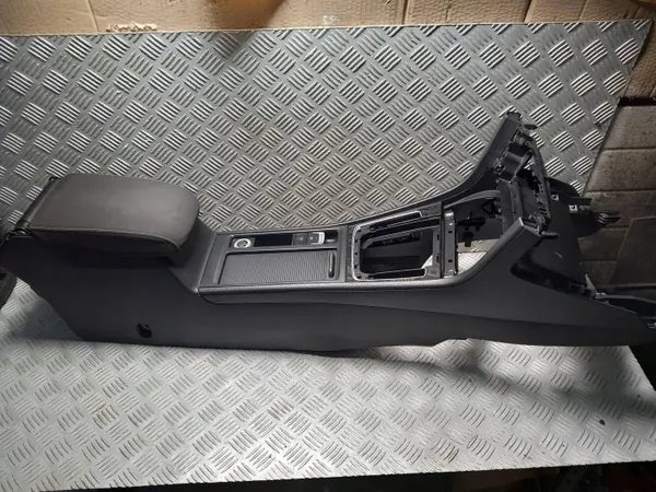Middenarmsteun VW Golf VII Lift OEM 5G0864251D image 2