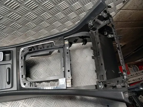 Middenarmsteun VW Golf VII Lift OEM 5G0864251D image 4