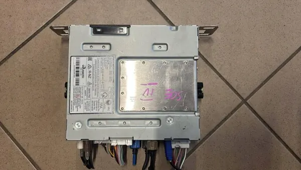 Station multimédia Renault Scenic IV OEM 281150908R image 2