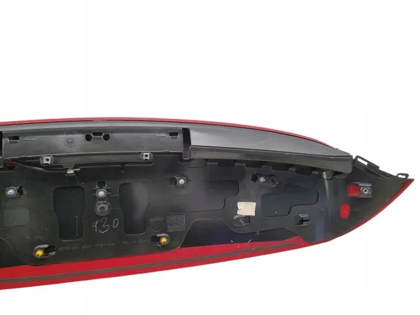 Spoiler de porta-malas Dodge Hornet OEM 156159062 image 4