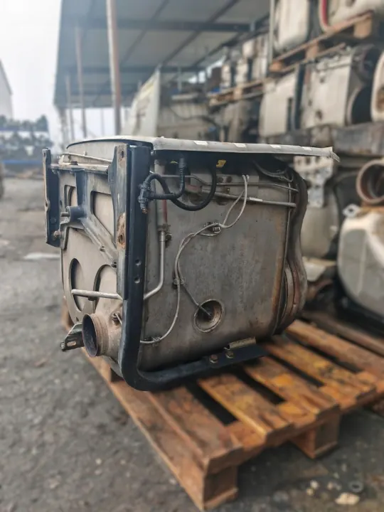 MAN TGX/TGS Euro 6 uitlaatkatalysator OEM 81151036115CAX image 2