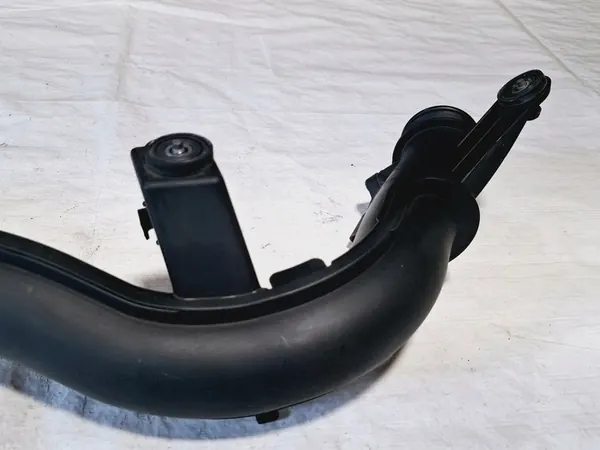 Manguera Intercooler Audi A1 1.6 TDI CAY CAYB image 3