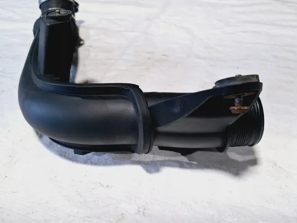 Manguera Intercooler Audi A1 1.6 TDI CAY CAYB image 4