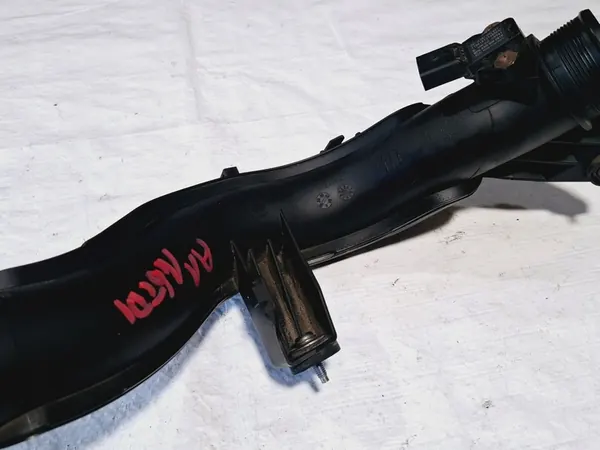 Manguera Intercooler Audi A1 1.6 TDI CAY CAYB image 8