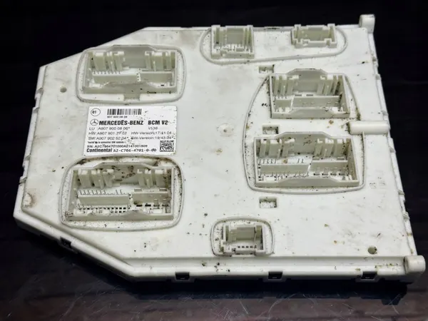 Module SAM Mercedes Sprinter OEM A9079000806 image 2