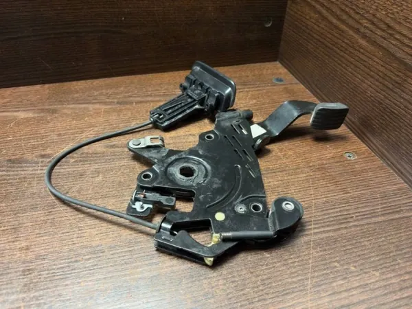 Mercedes-Benz Handremhendel OEM 6394201185 image 4