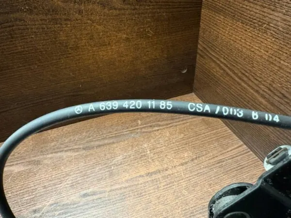Mercedes-Benz Handremhendel OEM 6394201185 image 7