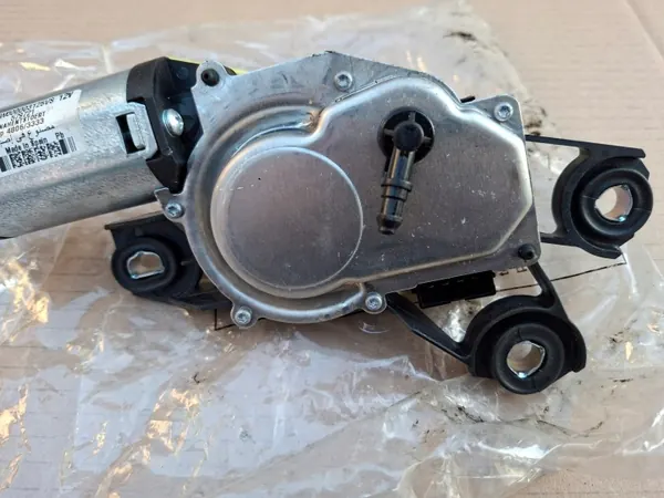 Motor limpiaparabrisas trasero OEM 579721 Valeo SEAT Ibiza IV image 4