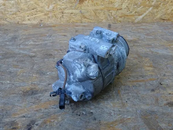 Compressore AC AUDI S5 A5 8T 4.2 FSI 8K0260805H image 2