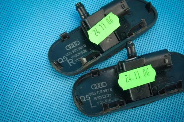 Audi Q5 SQ5 Hood Washer Nozzles 8R0955987B 8R0955988B image 4