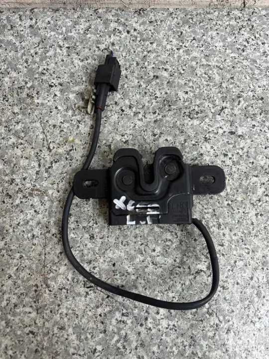 Motorhuvslås Volvo XC60 I 2013-2017 31356005 image 7